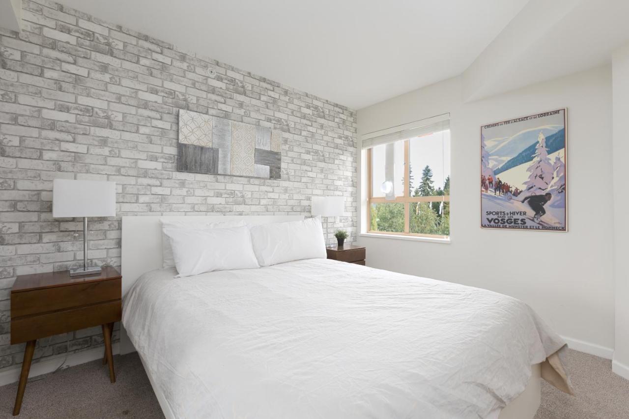 Tyndall Stone Lodge By Cozystay Signature Whistler Exterior foto